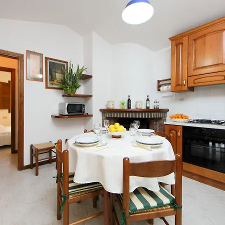 Le Bozzelle By Interhome * Corsanico-Bargecchia